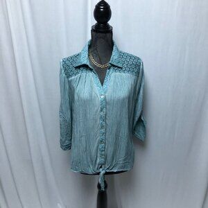 bua bua Shirt Womens Size Small Green Lace Collared Tie Button Up Casual Chic